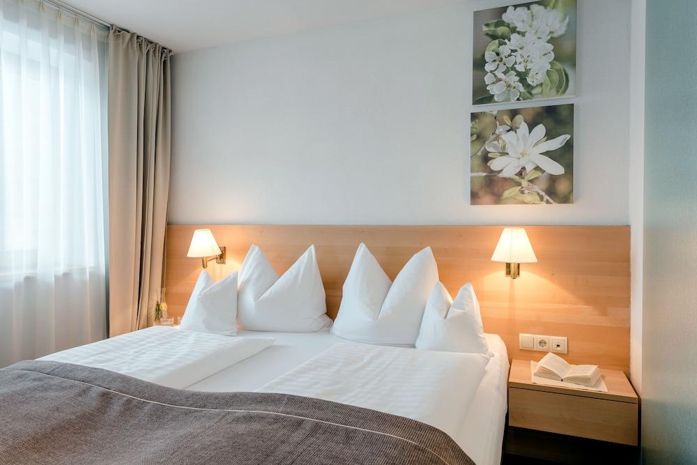 Gardenhotel Crystal 菲根 外观 照片